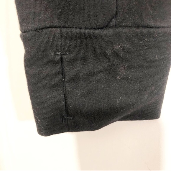 Reebok Metro Popover Cropped Hoodie Pullover Sweatshirt Black White Size XS - Picture 6 of 8